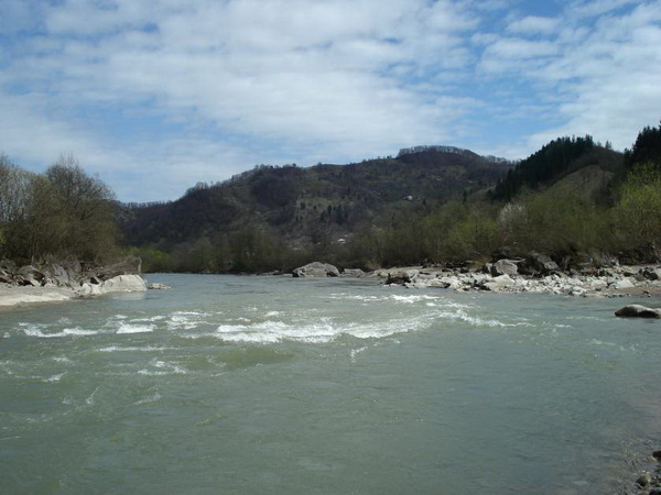 Водный поход 4 к.с. по рекам Карпат: Черемош, Тиса, Прут